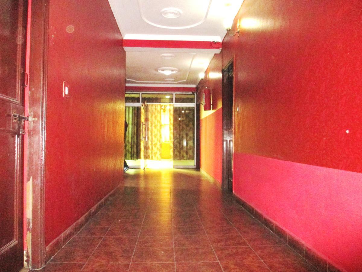 Hotel Shiv Palace Dehradún Kültér fotó